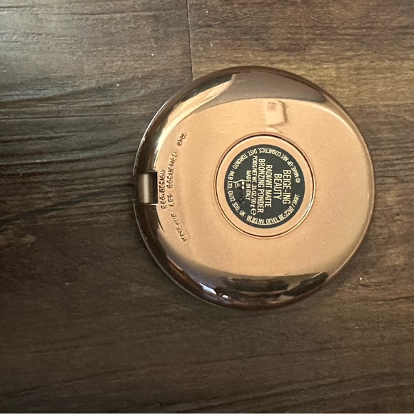 Mac Cosmetics Beige-ing Bronze bronzer - Picture 3 of 3